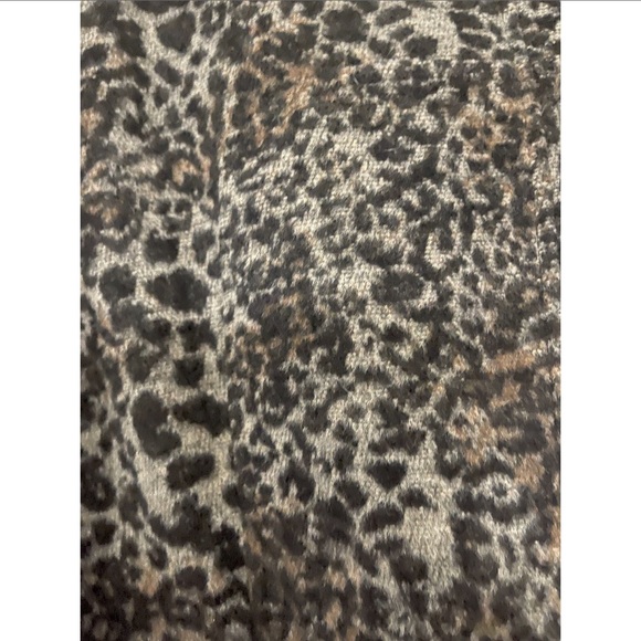 Moda Jacket - Picture 3 of 4